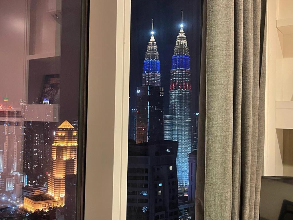 Faced Suites Platinum Klcc Kuala Lumpur Exterior foto