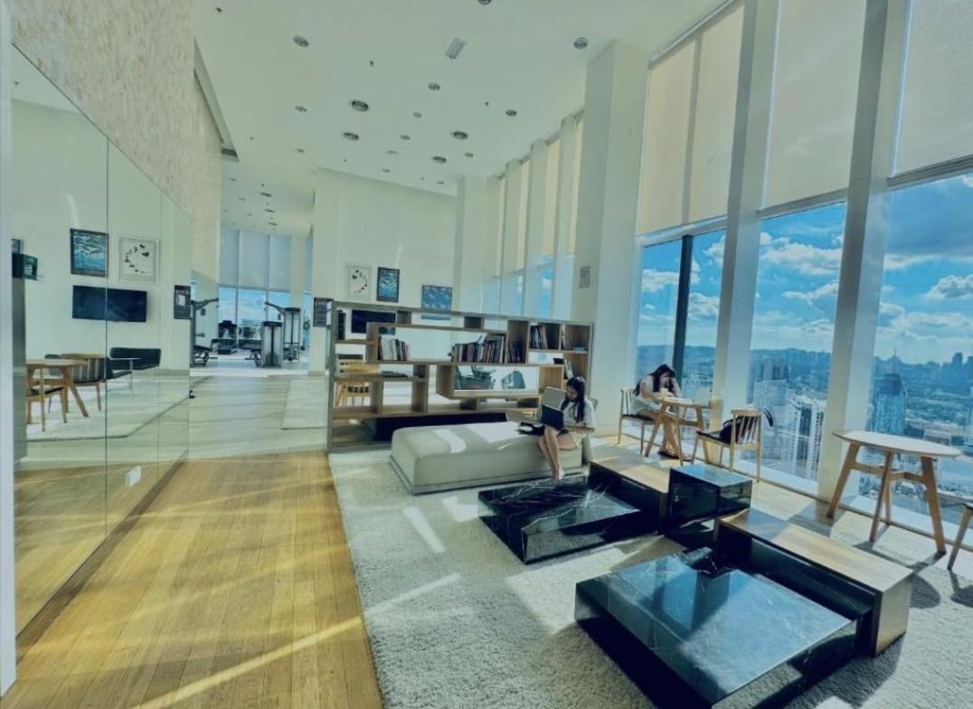 Faced Suites Platinum Klcc Kuala Lumpur Exterior foto