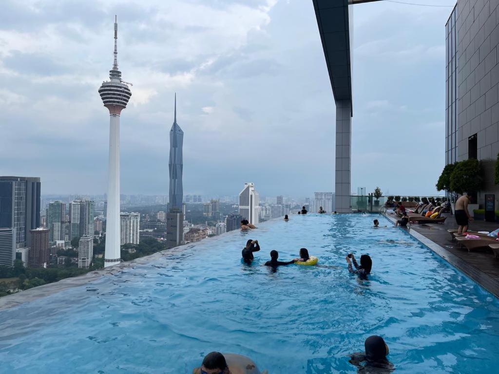 Faced Suites Platinum Klcc Kuala Lumpur Exterior foto