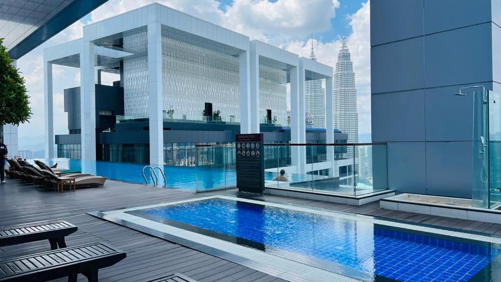 Faced Suites Platinum Klcc Kuala Lumpur Exterior foto